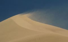 Vent dans le désert