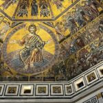 Christ Seigneur, saints et saintes par Edgar Anguiano (unsplash.com)