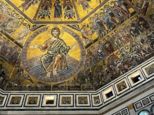 Christ Seigneur, saints et saintes par Edgar Anguiano (unsplash.com)